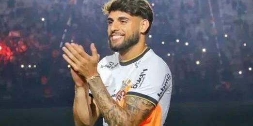 Artilheiro do clube na temporada, Yuri Alberto contabiliza 26 gols e seis assistências no ano