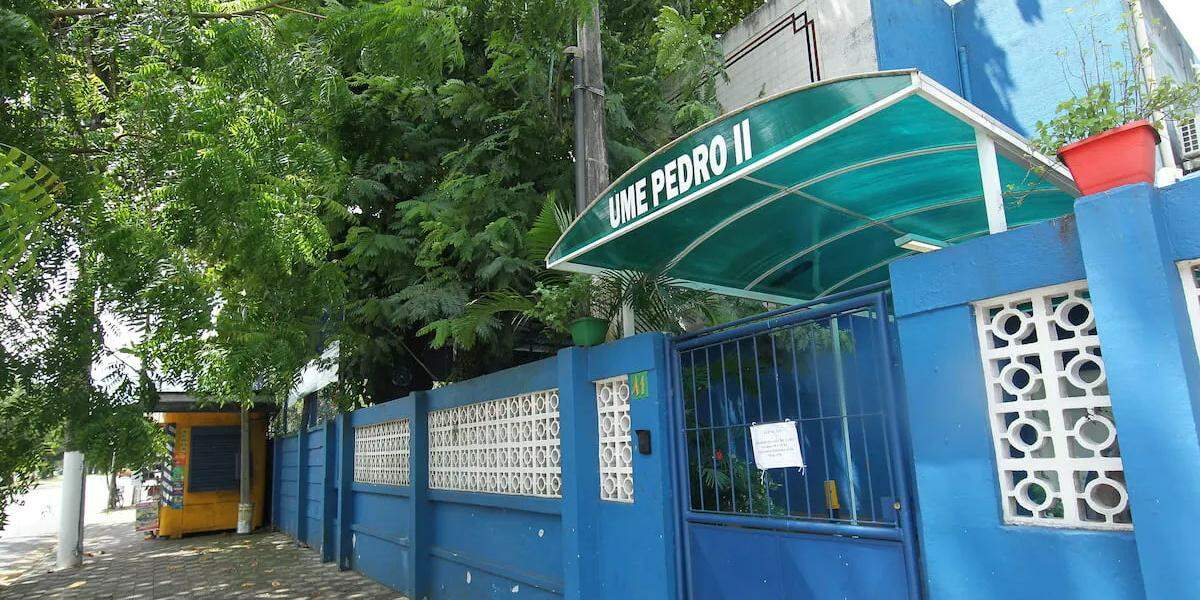 UME Pedro II teve suas aulas suspensas após infestação de ratos