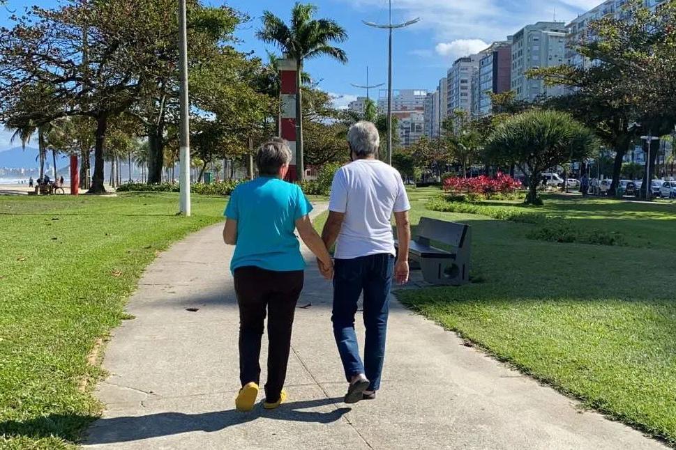  Especialistas explicam que envelhecimento pode caminhar 'lado a lado' com qualidade de vida 