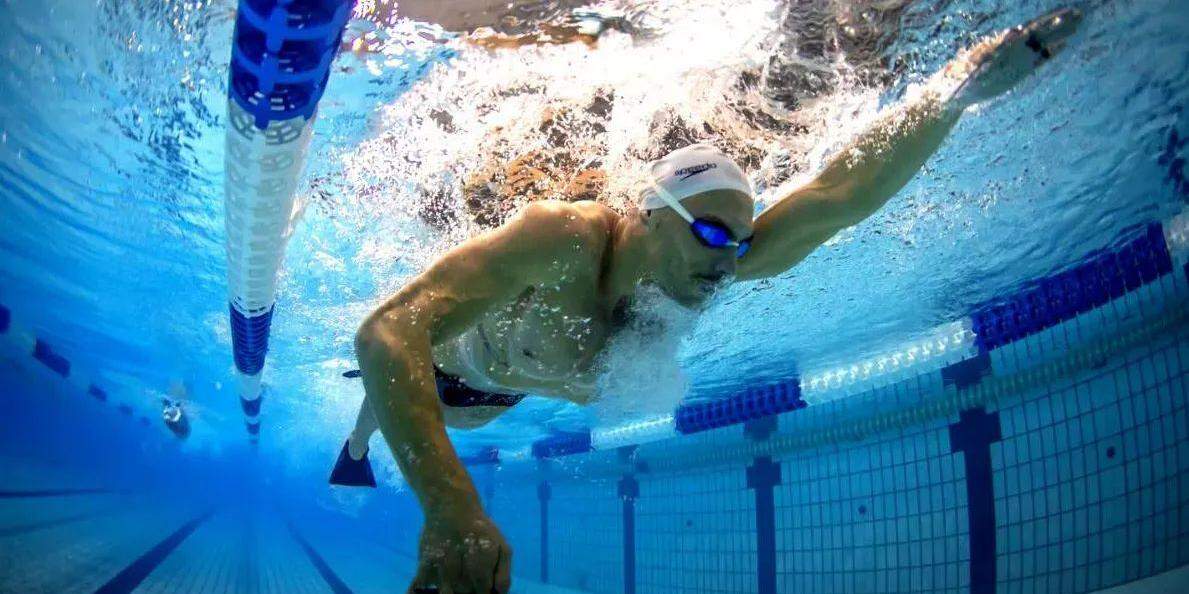  Fernando Scheffer bate recorde nos 200m e obtém mais um índice para o Mundial 