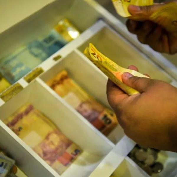 Presidente da Febraban também declarou que as instituições financeiras estão dispostas a negociar e indicou que uma solução intermediária deverá ser encontrada