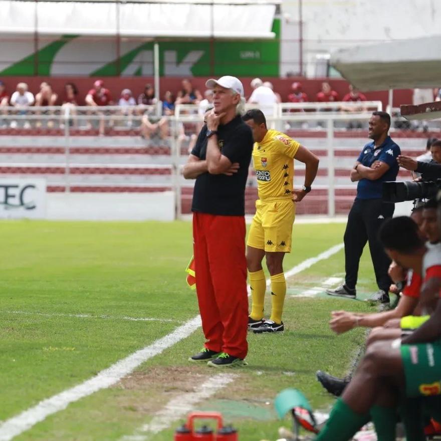 Satisfeito e confiante, Sérgio Guedes acredita que a Portuguesa Santista ainda pode evoluir na Série A3