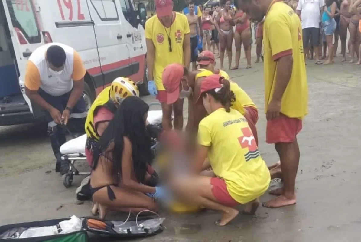 Jovem morreu ao se afogar em Guarujá
