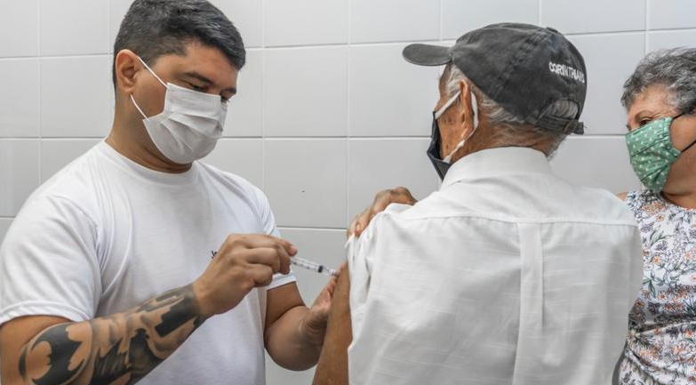 Começa vacinação para idosos com mais de 68 anos em Bertioga