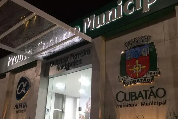 Em nota, a Prefeitura de Cubatão afirmou que notificou a empresa que gerencia a unidade de saúde