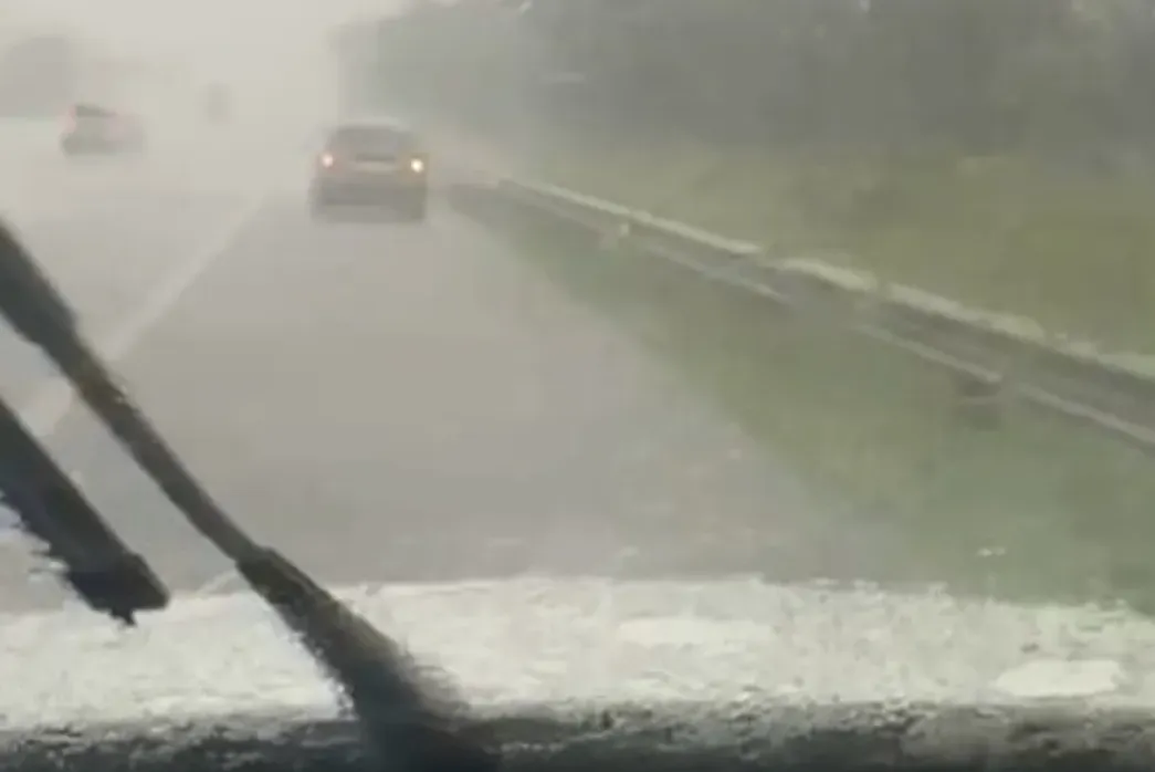 Chuva deve servir como alerta para uma condução mais segura