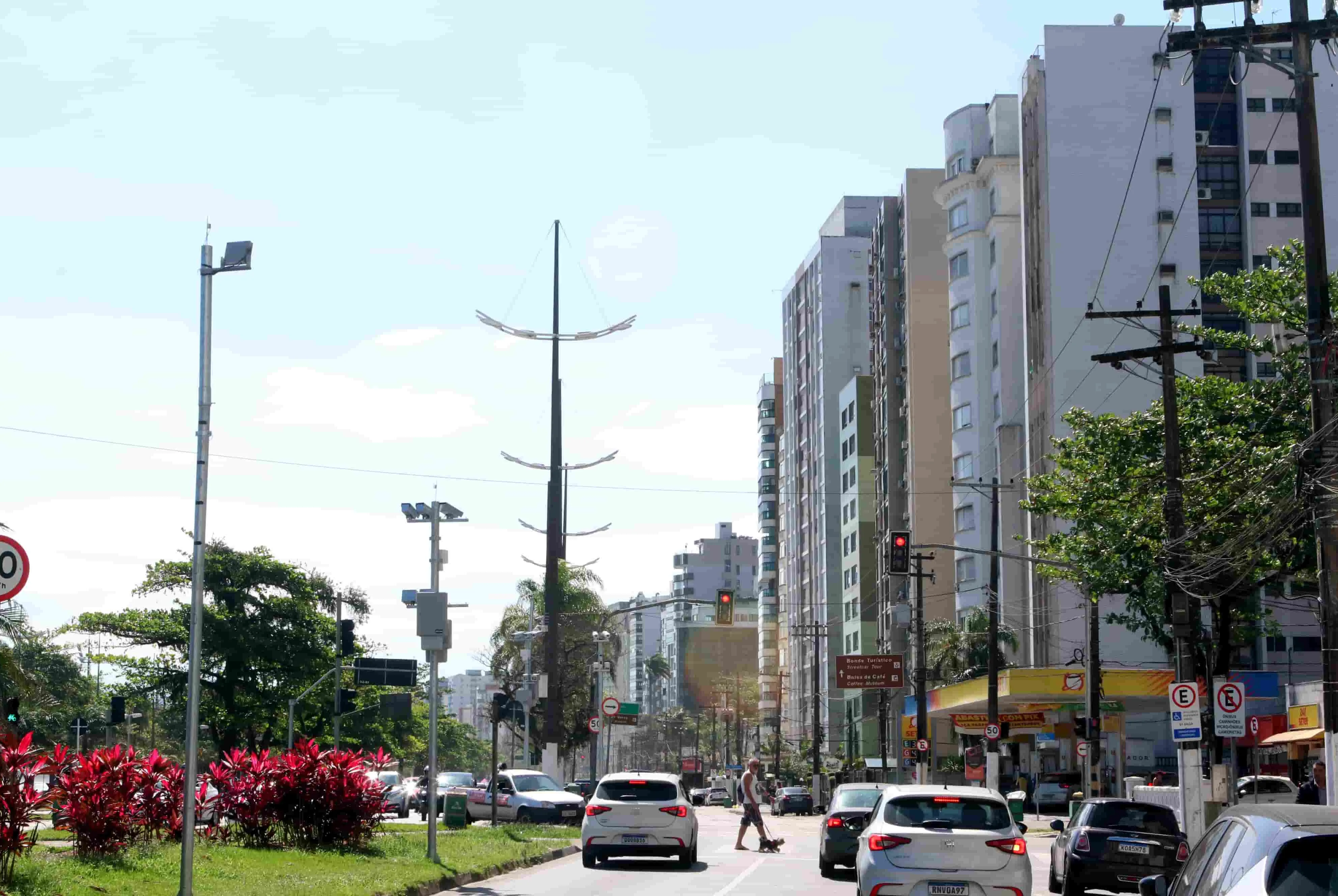 Em Santos, a Secretaria de Finanças mantém, até dia 30, um plano de recuperação fiscal. Descontos vão de 40% a 70% sobre multa e juros, dependendo da forma de pagamento