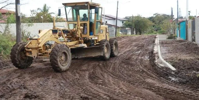  Bairro Nova Peruíbe permanece com obras de pavimentação 
