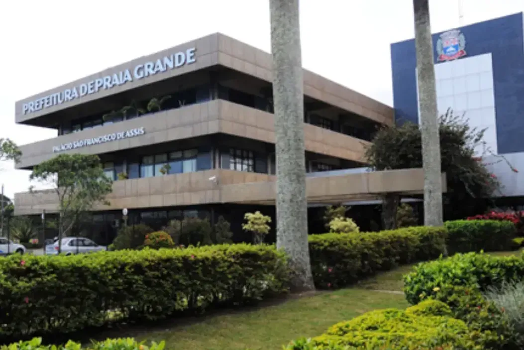 Prefeitura de Praia Grande comunicou que greve dos servidores municipais foi suspensa na noite de terça-feira (16)