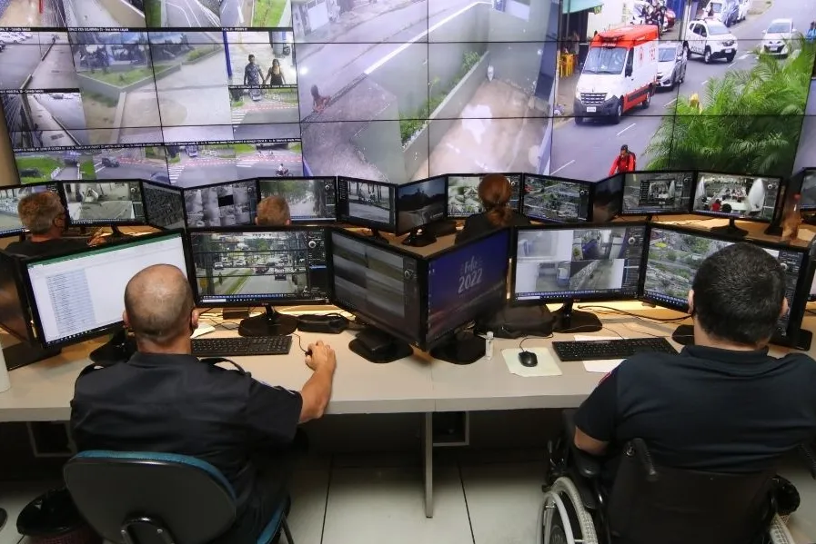 Centro Integrado de Comando e Operações Especiais tem sistema interligado com Guarda Civil e polícias Civil e Militar