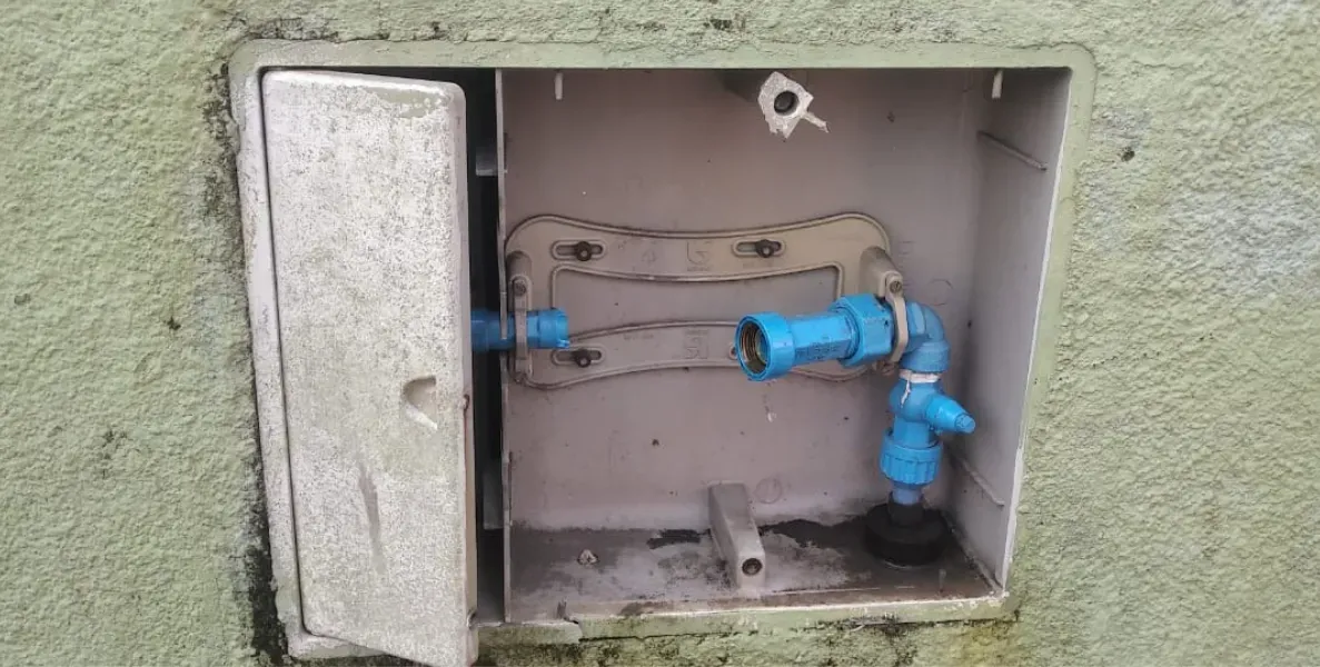   Medidor de água foi furtado em antigo centro de combate à Covid-19 de São Vicente  