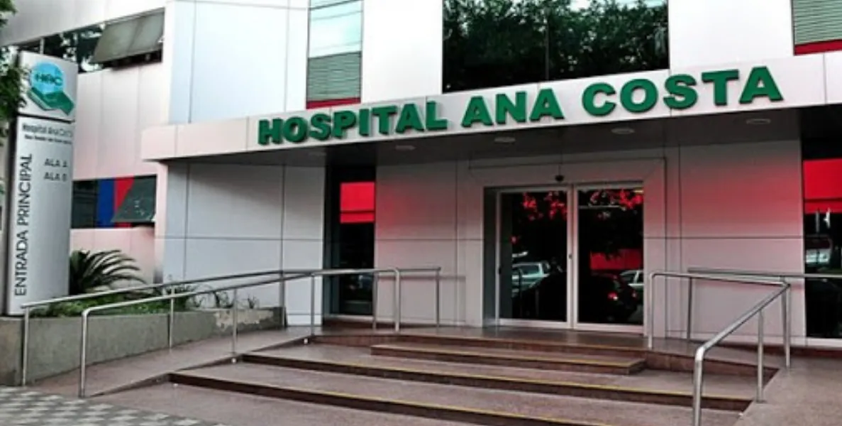   Ela estava no Hospital Ana Costa, mas a unidade disse não poder informar detalhes  