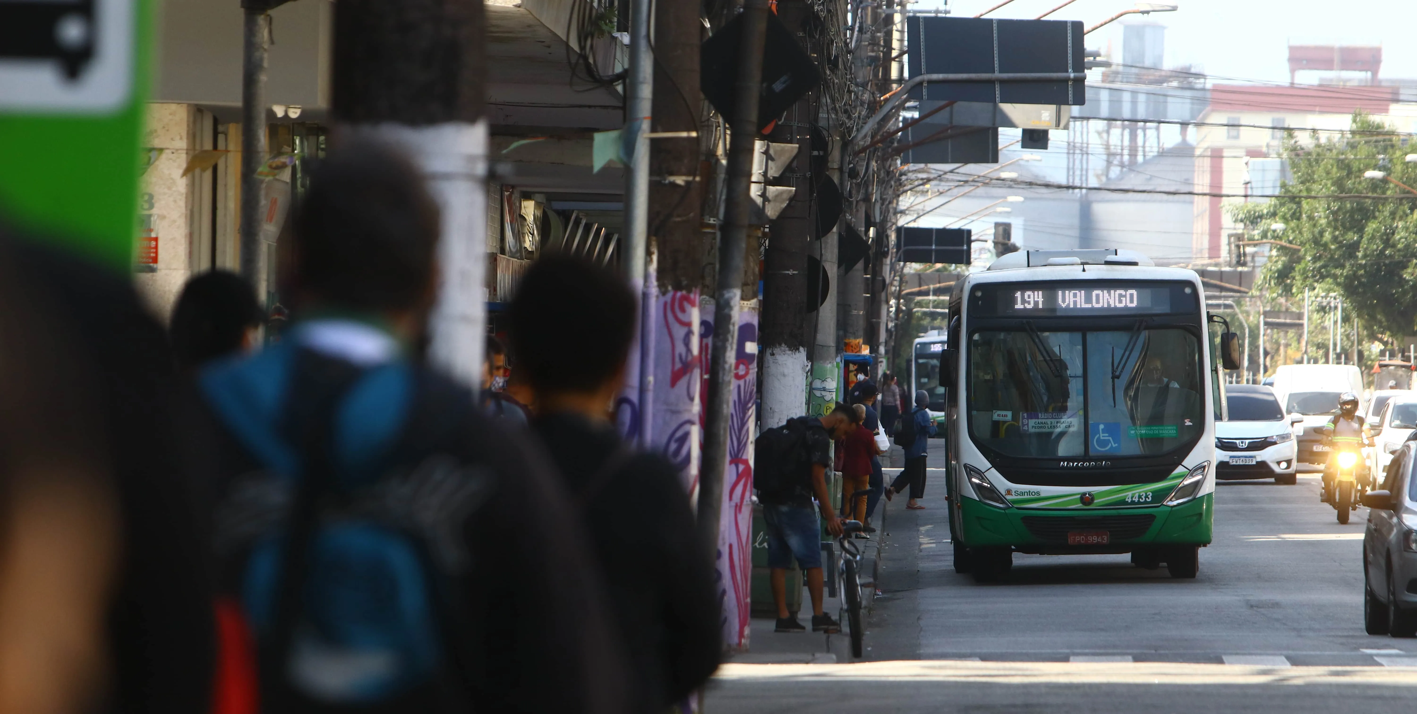  Greve dos ônibus de Santos foi transferida para terça-feira (27) 