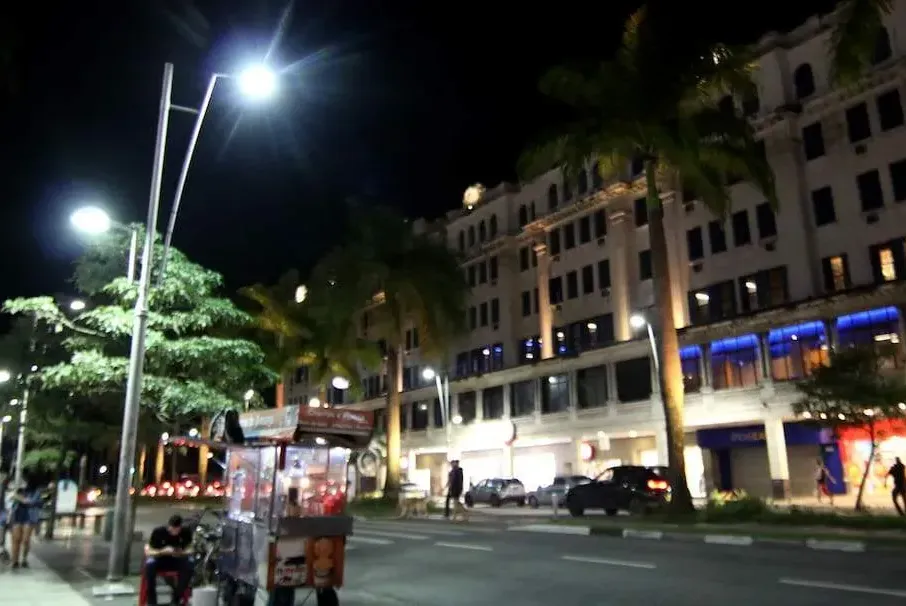 Prefeitura de Santos adia concorrência para gestão da iluminação pública