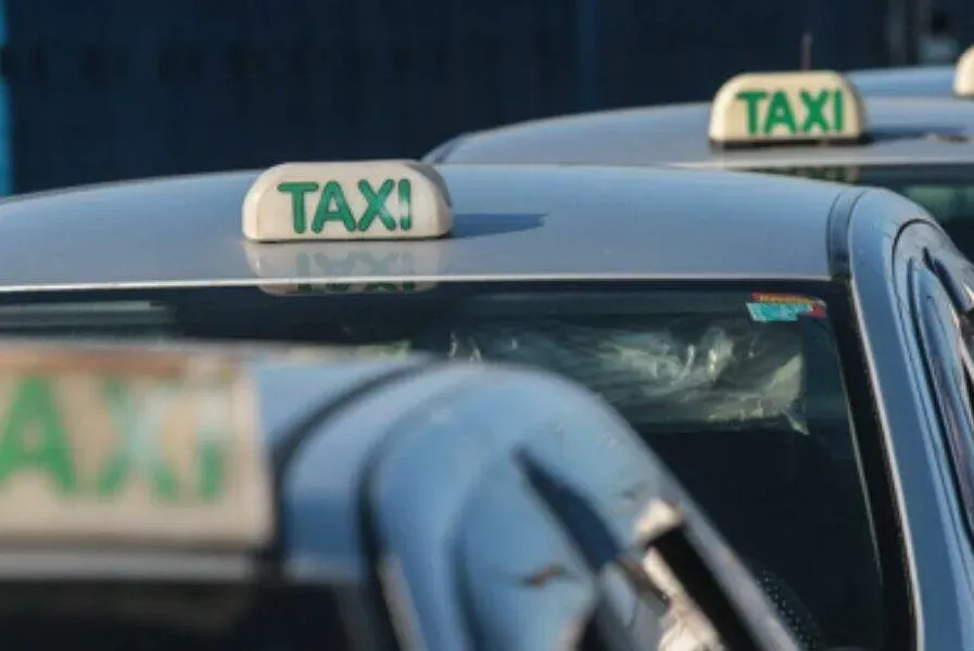 Curso é destinado a motoristas da cidade que pretendam trabalhar como taxista, condutor de veículo de transporte escolar e de autolotação.