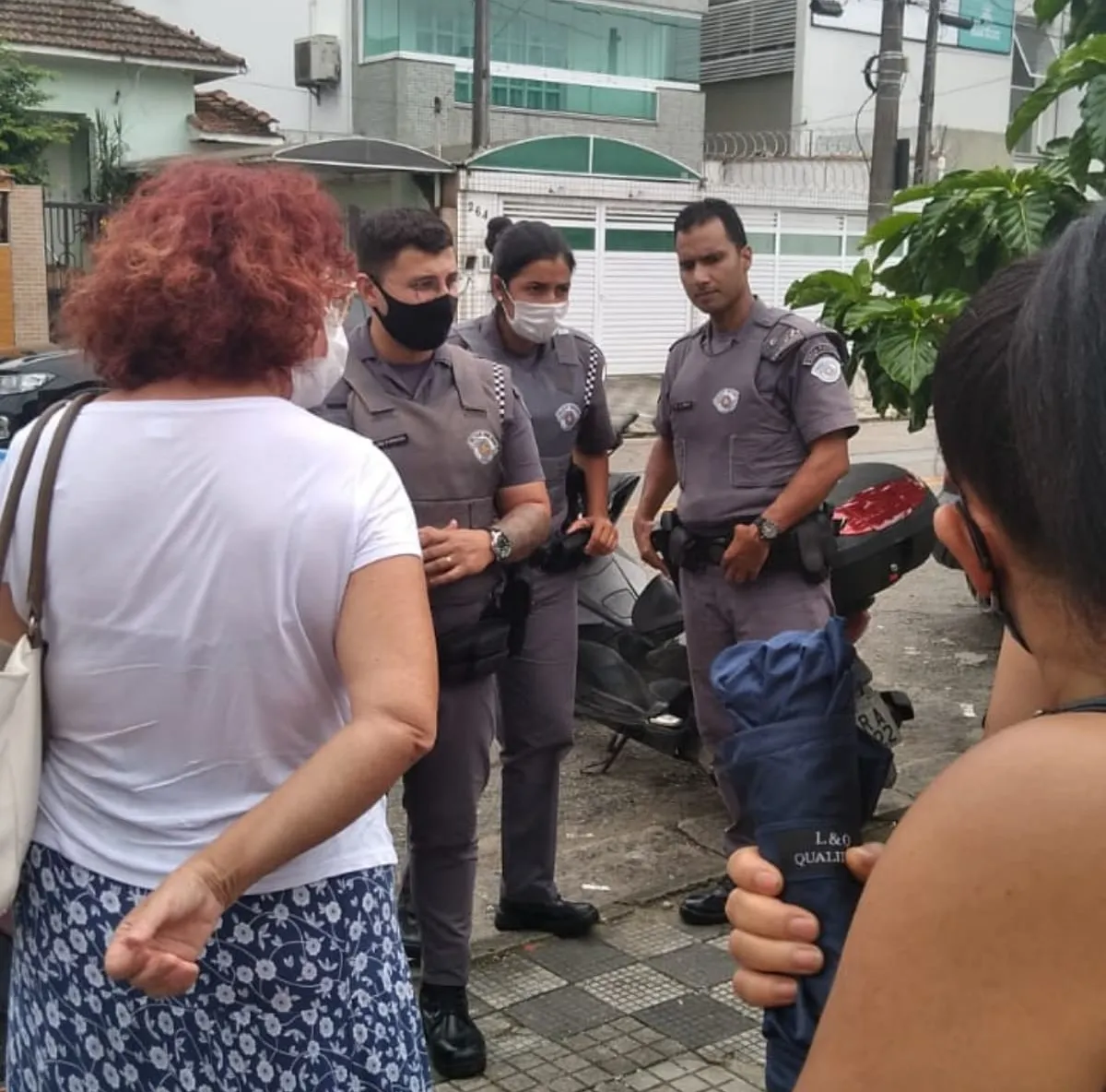 Polícia Militar foi acionada após confusão em centro de testagem de Santos