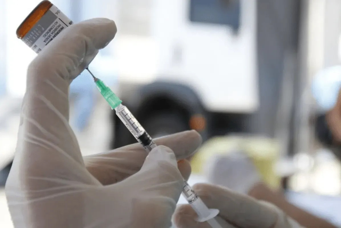Município disponibiliza as vacinas em todas as Unidades Básicas de Saúde