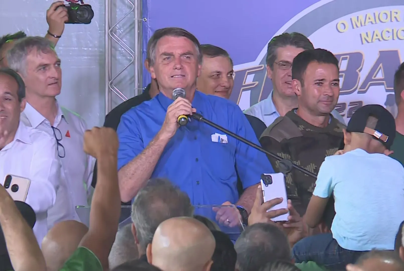 Bolsonaro visitou o último dia da 10ª Feibanana, em Pariquera-Açu, nesta quinta-feira (12)