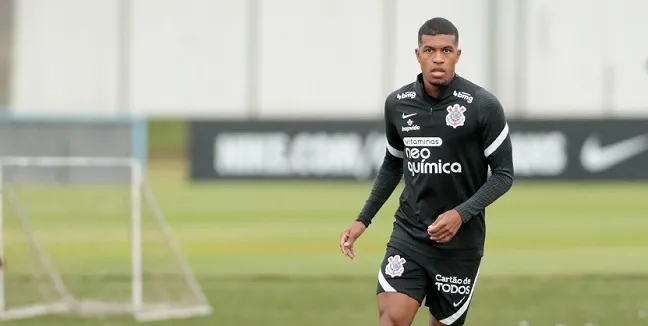  Léo Natel é a novidade do Corinthians 