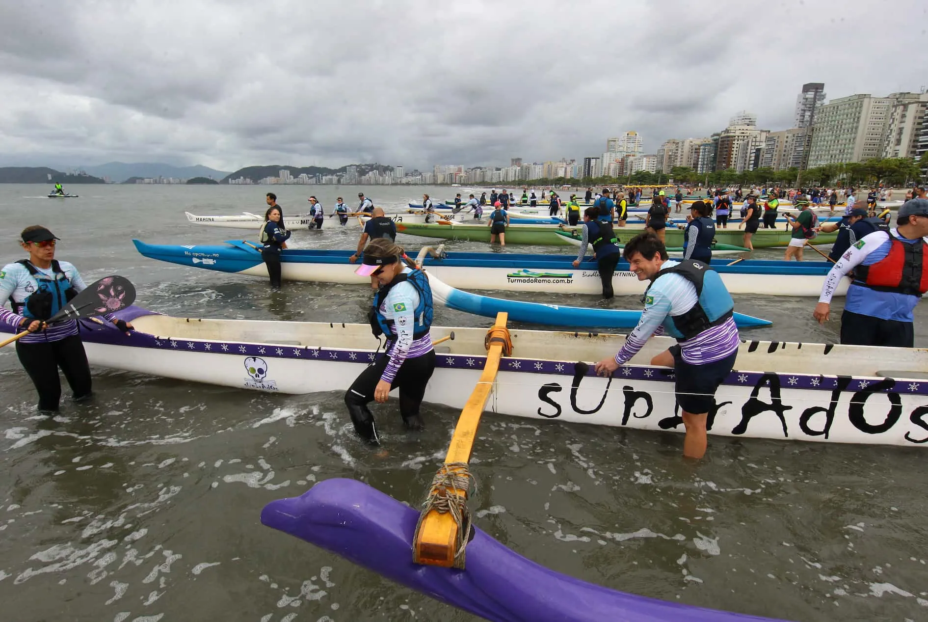 Evento contou com a participação de 350 praticantes de canoa polinésia, stand up paddle, canoagem oceânica, paddleboard e remada em prancha longboard