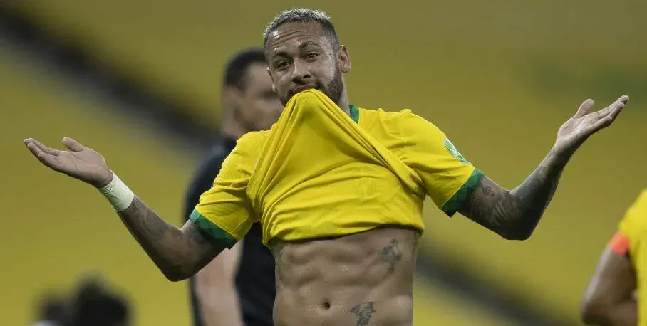  Neymar admitiu que sua enorme vontade de vencer dentro de campo acaba causando um desequilíbrio emocional em algumas partidas 