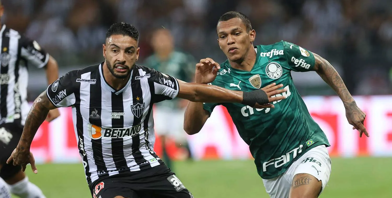  Veron deu o passe para o gol de Dudu que garantiu o Palmeiras na final da Libertadores 