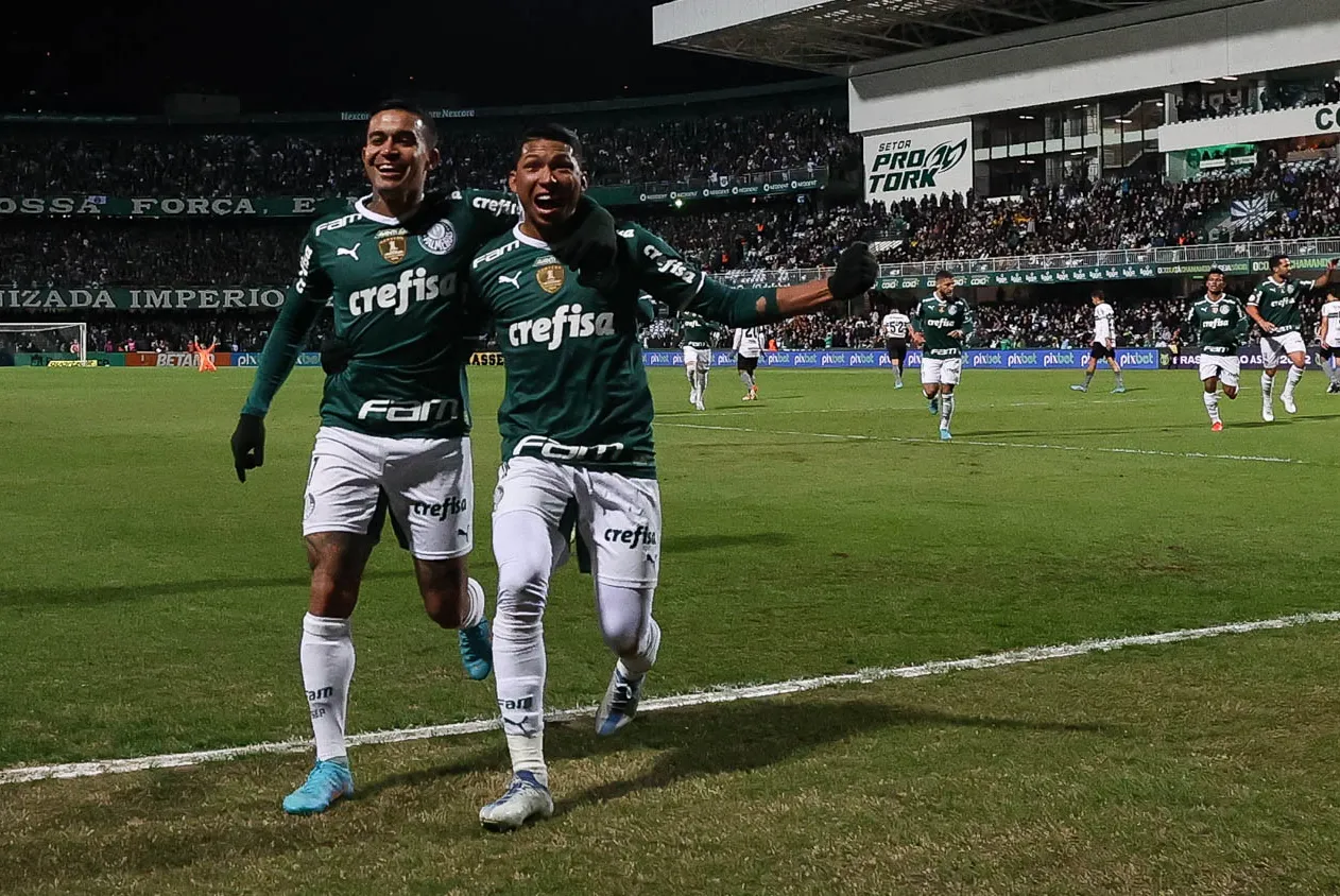 Palmeiras é hendecacampeão brasileiro (campeão por 11 vezes)