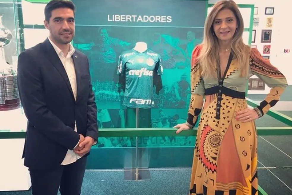 Leila Pereira garante a permanência de Abel no Palmeiras 