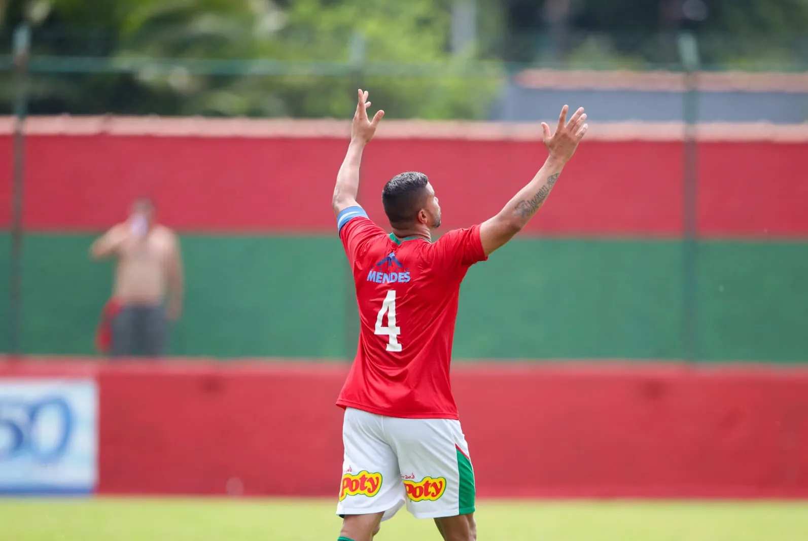 Maurício Ramos é o capitão do time e balançou a rede no segundo gol da Briosa