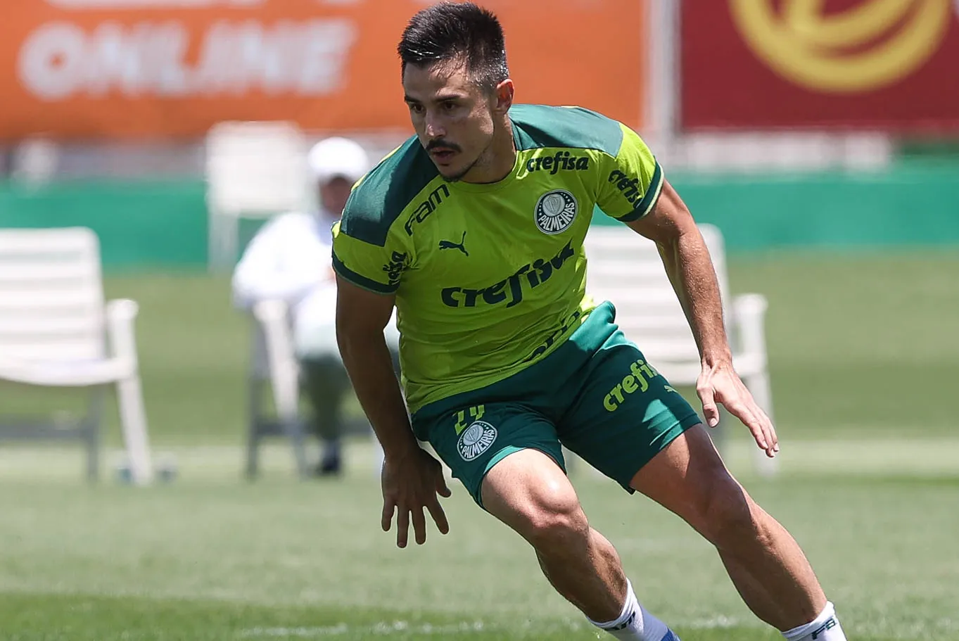 Willian tem contrato com o Palmeiras até o dezembro do próximo ano