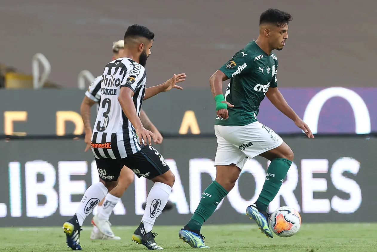 Felipe Jonatan e Gabriel Menino na final da Libertadores 2020, vencida pelo Palmeiras