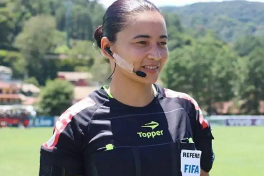 Edina Alves começou a apitar partidas no Brasileirão em 2019