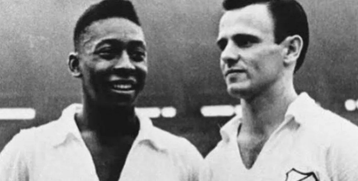  No aniversário do Rei Pelé, José Macia Pepe, o Canhão da Vila, tratou de revelar o apelido secreto 