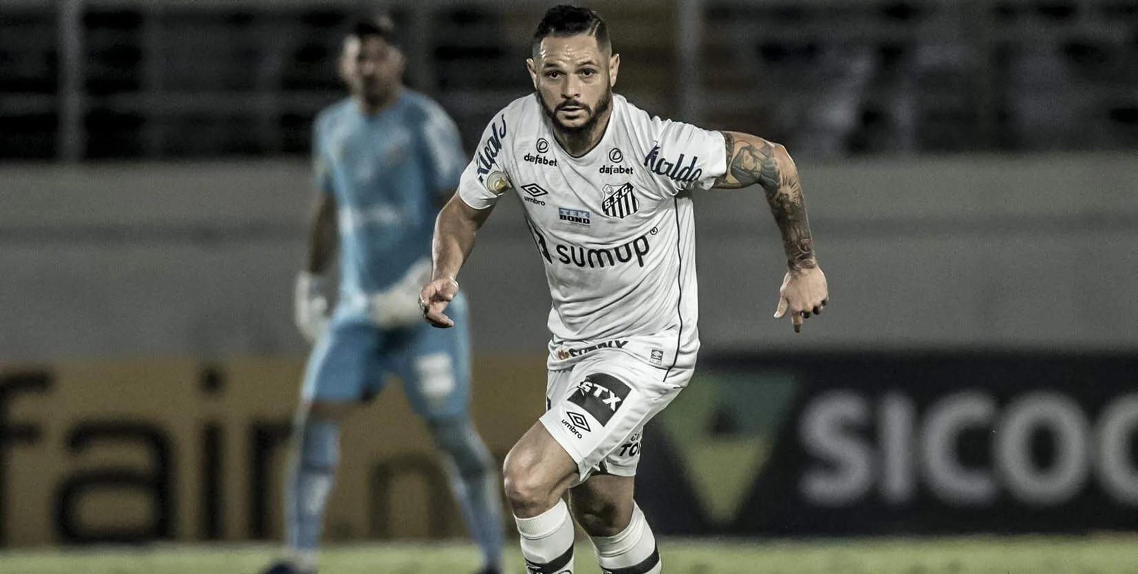  Em sua segunda passagem pela Vila Belmiro, Pará tem contrato com o Santos até dezembro de 2022 