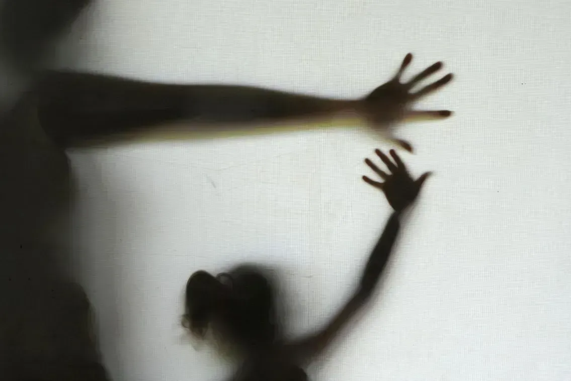 Menina de 11 anos vítima de estupro passa por aborto legal em Santa Catarina