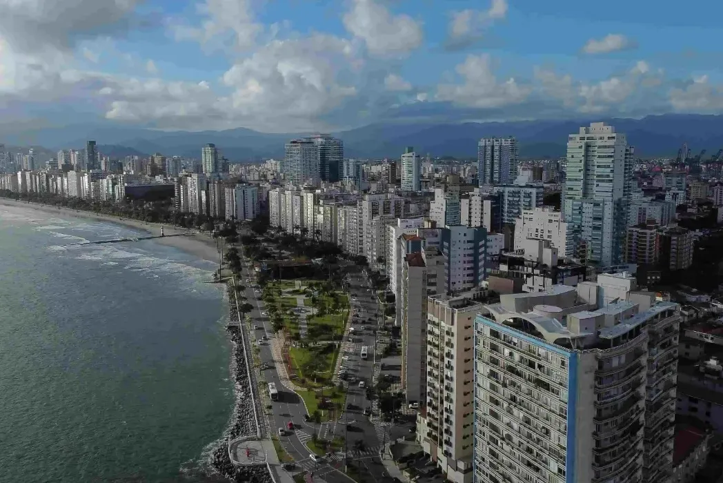 Quem deseja morar e trabalhar em Santos conta com um novo concurso público, com 35 vagas