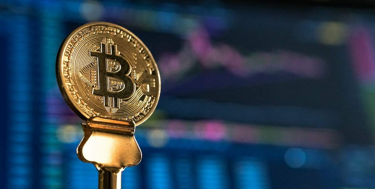    Bitcoin valorizou 91% entre 1º de janeiro e a última quinta-feira   