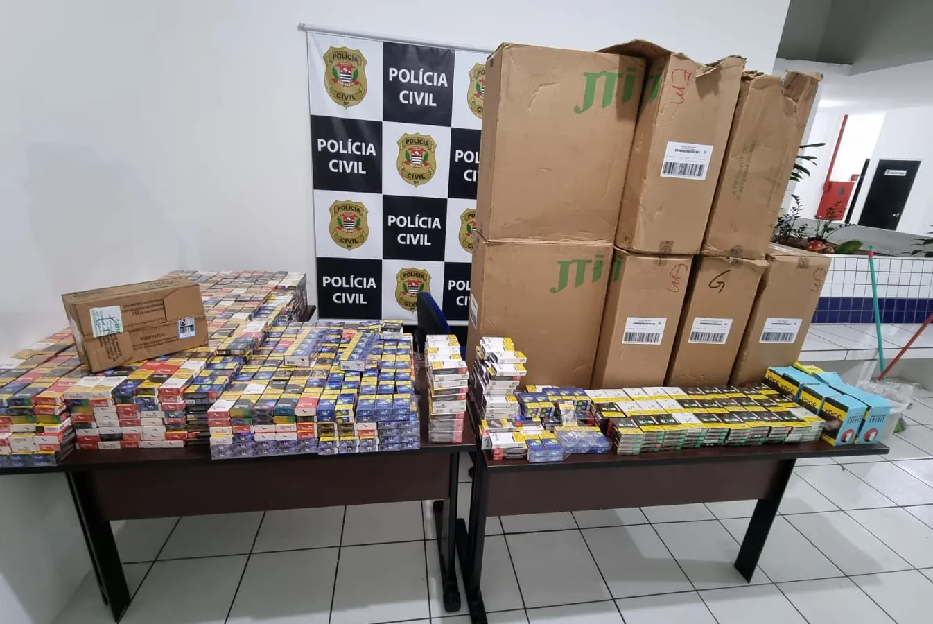 Carga roubada foi avaliada em mais de 60 mil reais