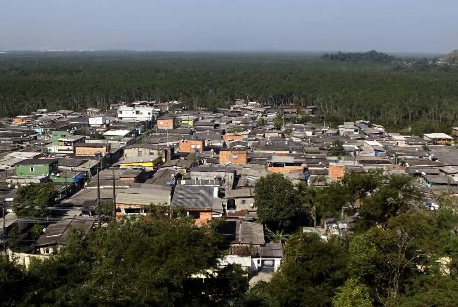 Adolescente foi detido na Vila Esperança, em Cubatão
