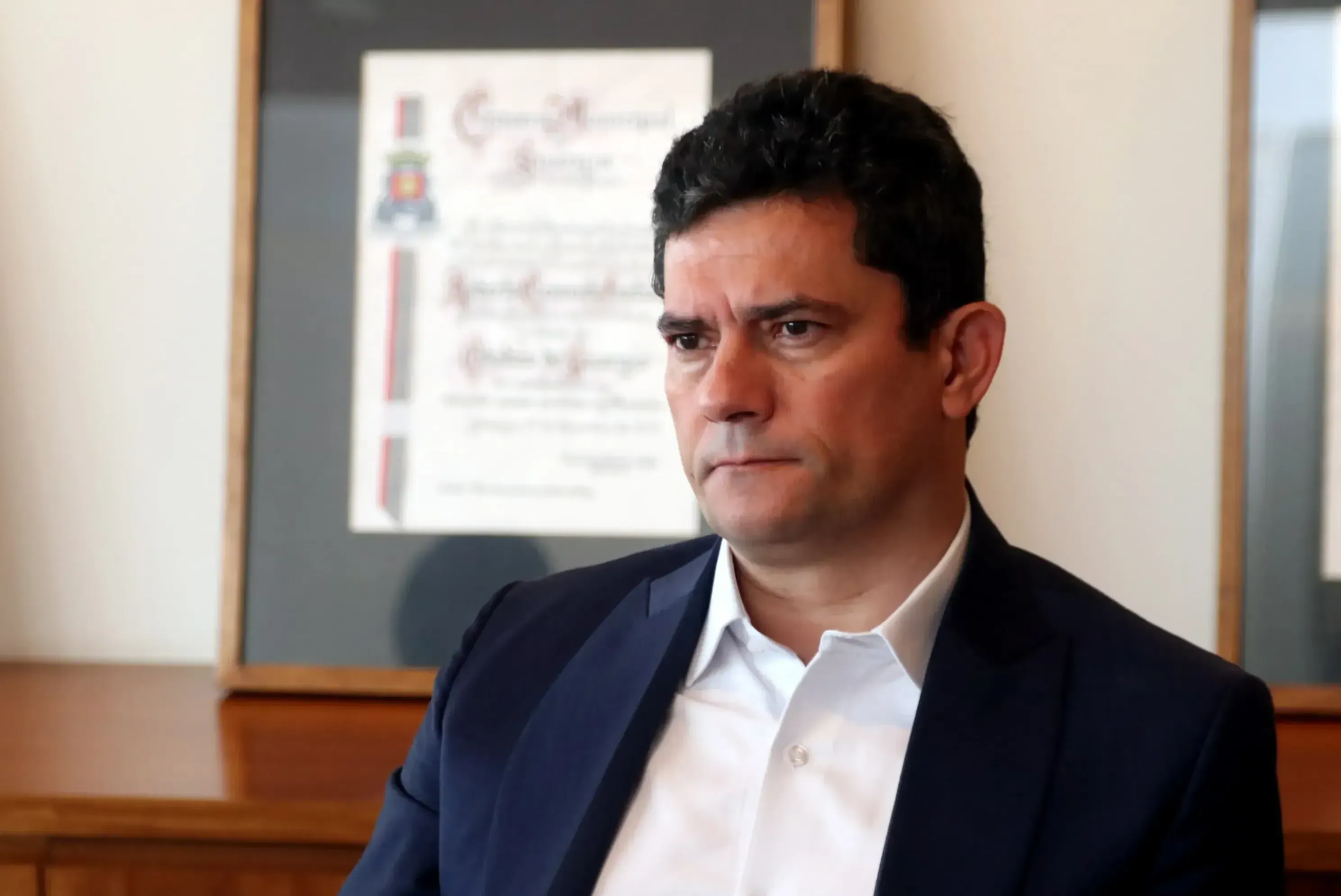 Ex-juiz da Lava Jato comenta as declarações dos ministros Luiz Fux e Gilmar Mendes sobre a operação