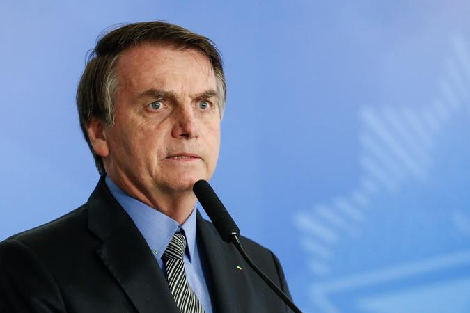 Preocupado com CPI, Bolsonaro pede apoio e critica governadores e prefeitos