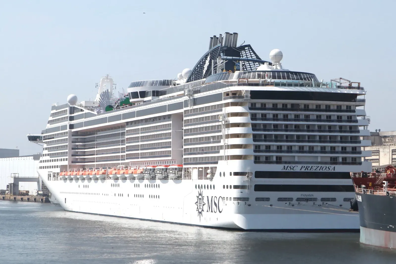 Segundo o Concais, atracarão no Porto de Santos, no próximo mês, seis navios com escalas regulares
