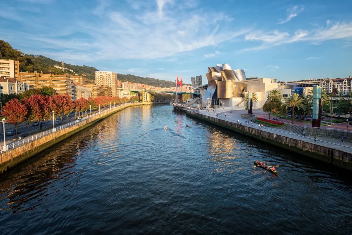 Em Bilbao, construção do Museu Guggenheim mudou o olhar para cidade
