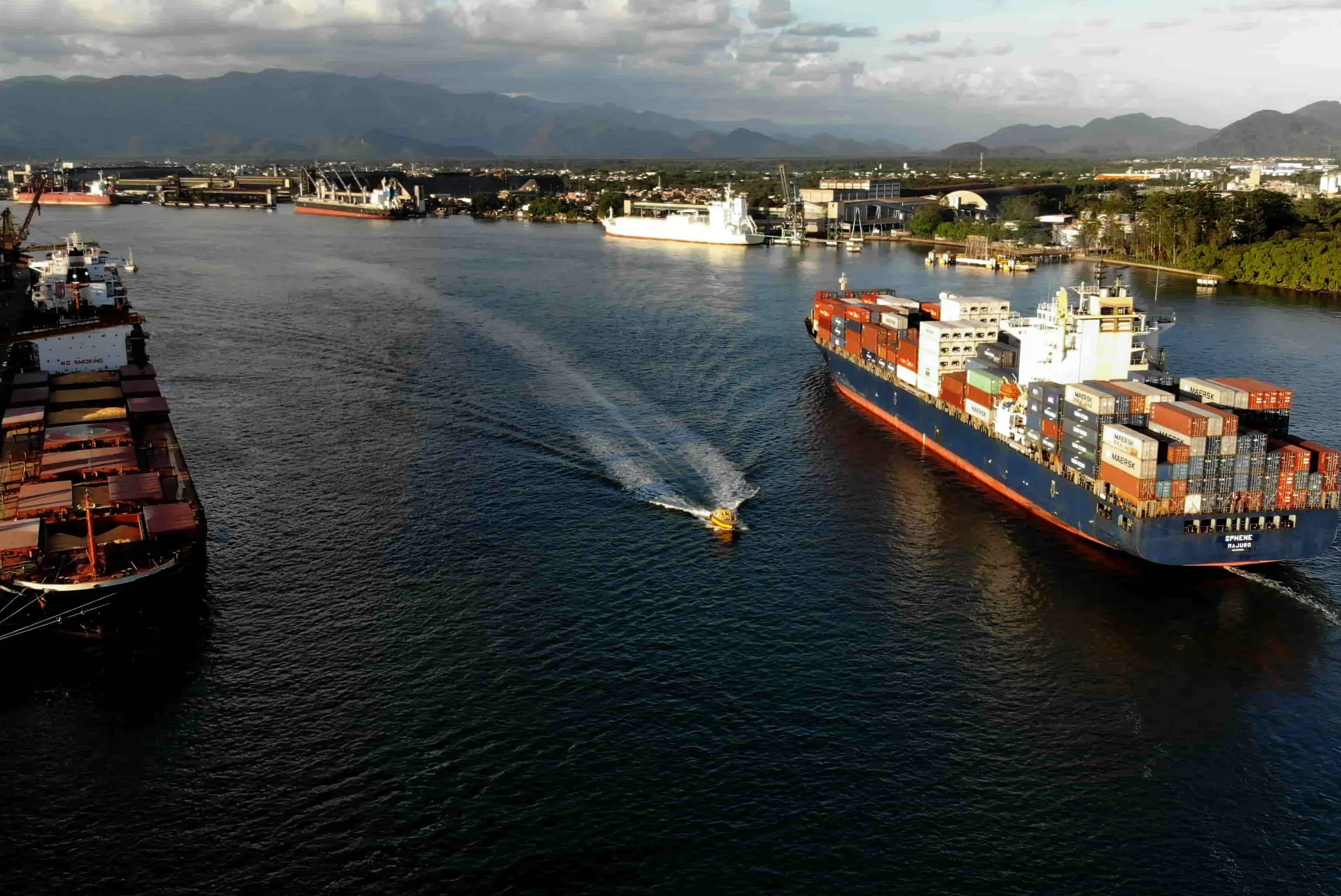 BR do Mar prevê que empresas poderão alugar embarcações a casco nu sem ter navios brasileiros próprios