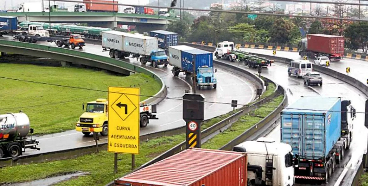  Empreendimento estudado pelos consórcios vai facilitar o acesso rodoviário ao Porto de Santos 