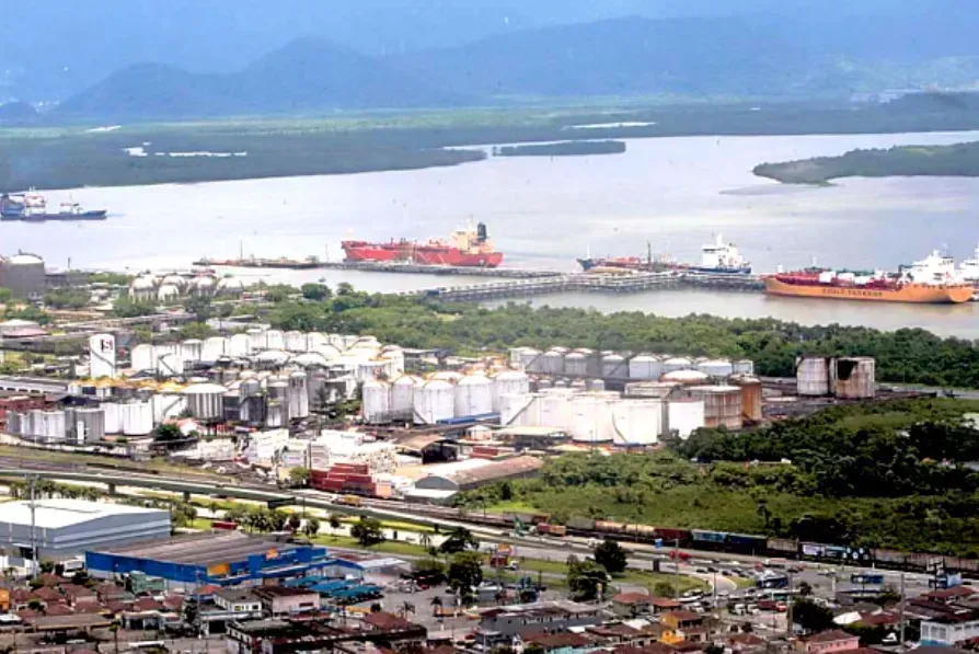 BTP e Marimex: confira as vagas de emprego no Porto de Santos