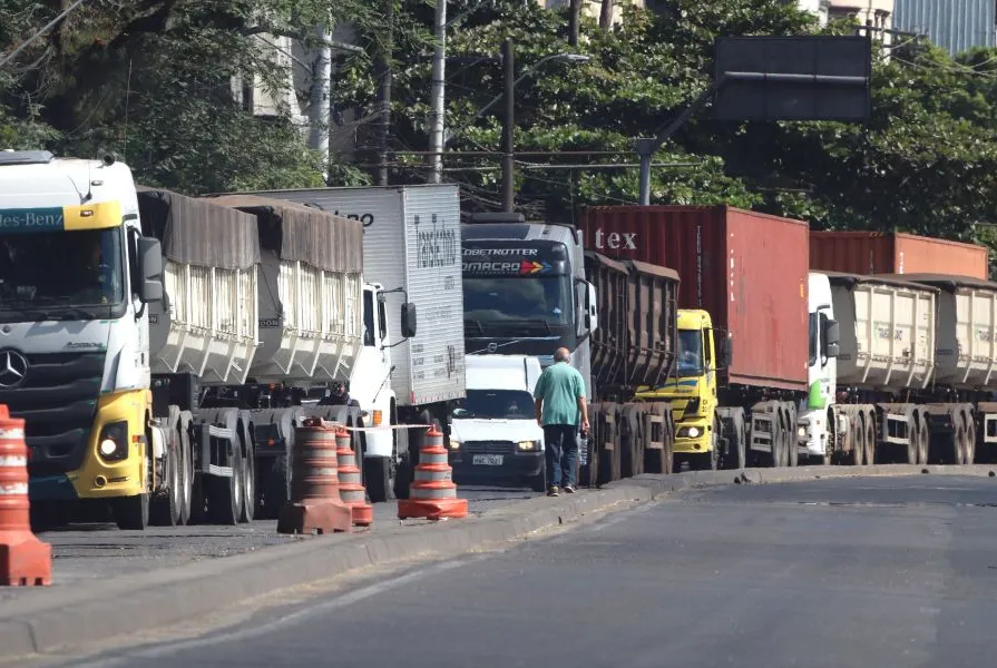 Porto de Santos corre o risco de ser impactado pelo reajuste de 8,87% no preço do óleo diesel