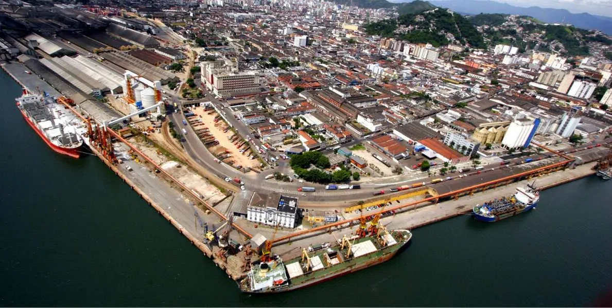   Desestatização no Porto de Santos exigirá adaptação de contratos  
