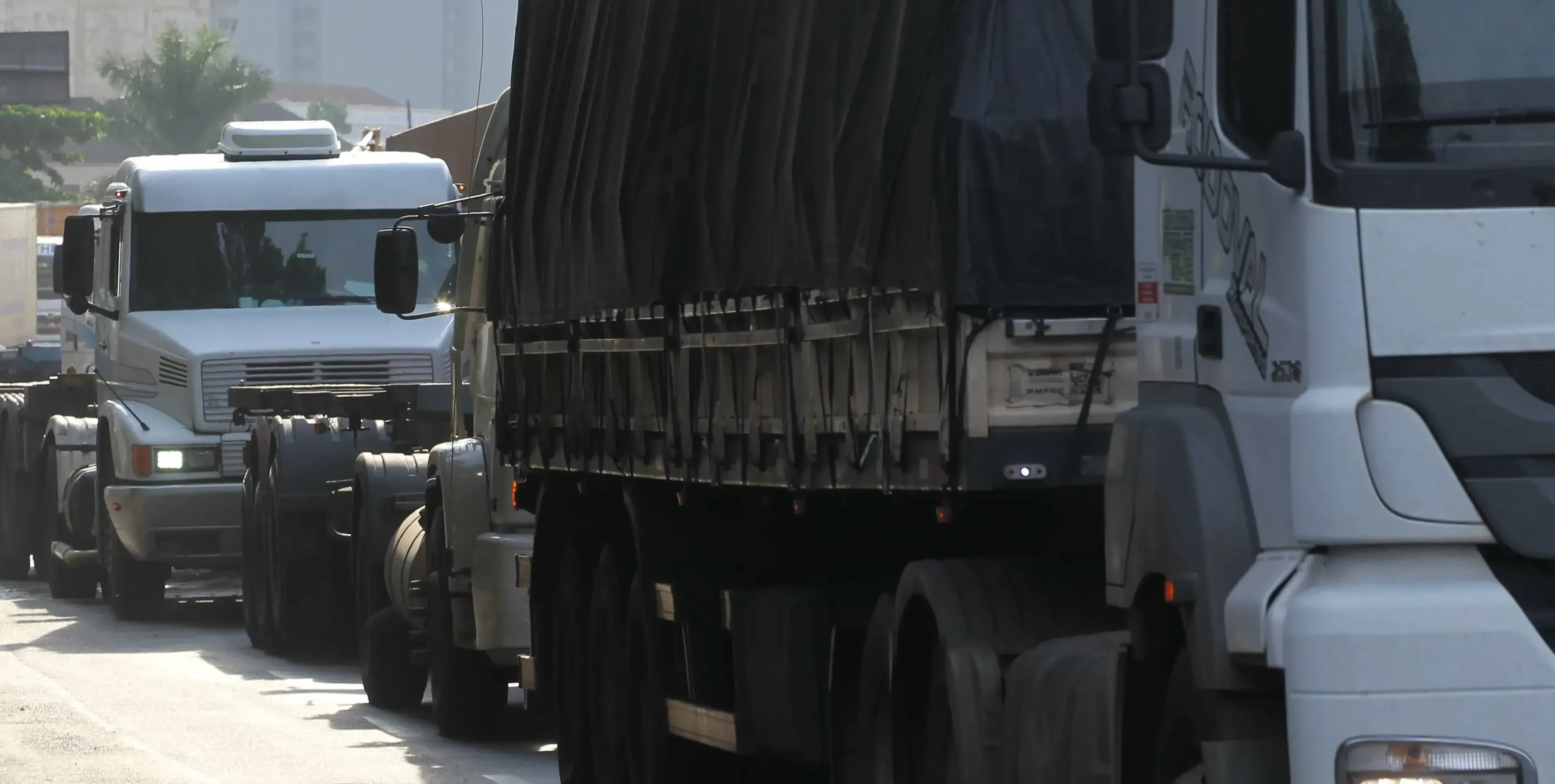  Caminhões no Porto de Santos: integração tem crescido no setor 