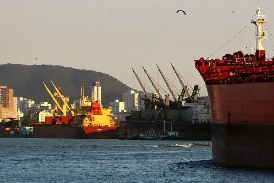 A sanção do projeto de lei BR do Mar foi bem recebida pelo setor portuário